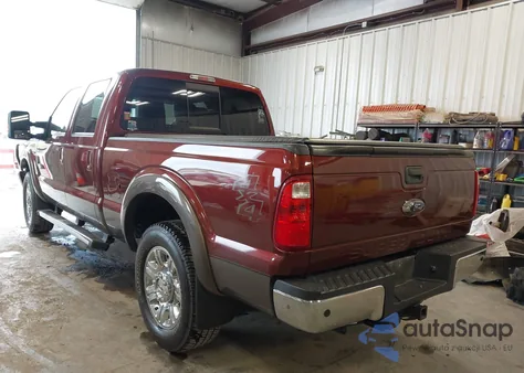 2015 Ford F-250 Lariat z USA, uszkodzony, nr VIN 1FT7W2B64FED29094